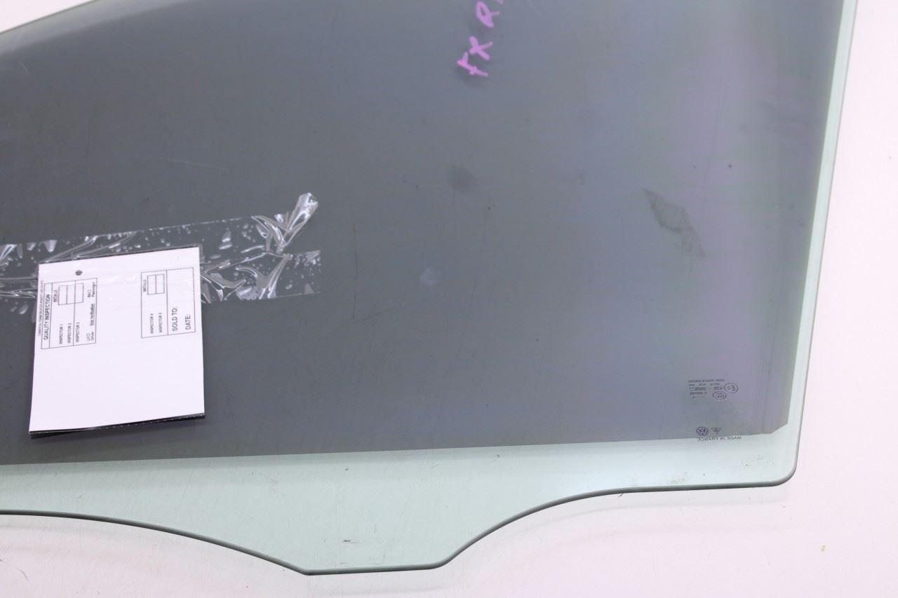 2011-2018 Porsche Cayenne S Front Right Door Window Movable Glass 958542512089
