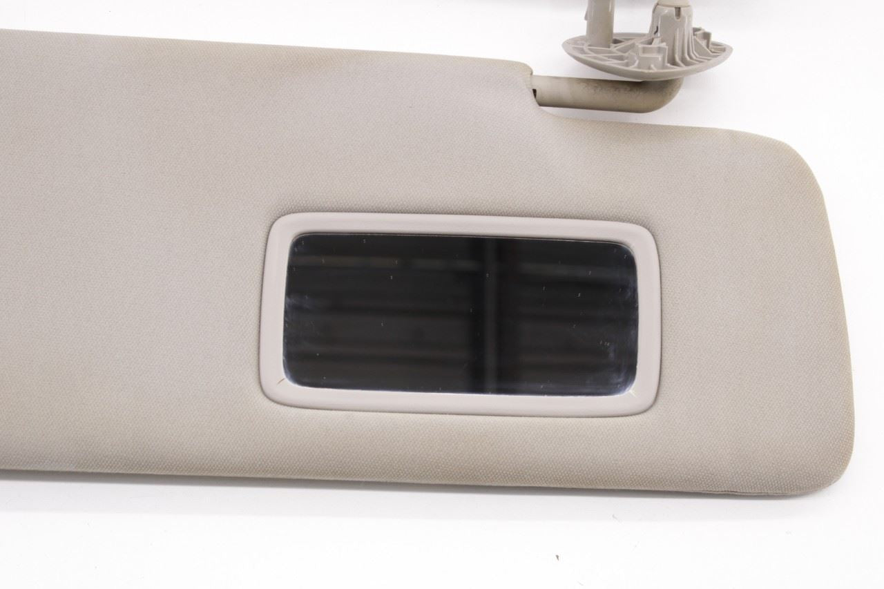 13-18 Ram 2500 Tradesman Crew Cab Front RH and LH Sun Visor Set w/ Mirror *ReaD* - Alshned Auto Parts