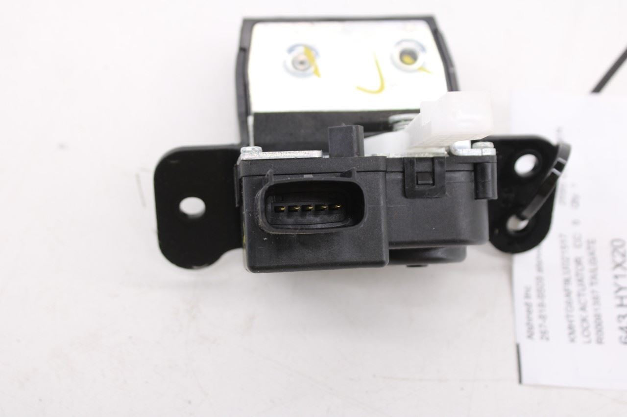 2019-21 Hyundai Veloster Rear Liftgate Tailgate Latch Lock Actuator 81230-J30002
