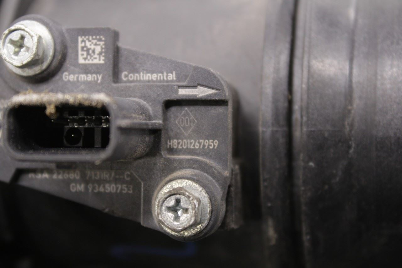 2016-24 Infiniti Q50 Premium 3.0L Left Side Air Intake Cleaner w/ Sensor *ReaD* - Alshned Auto Parts