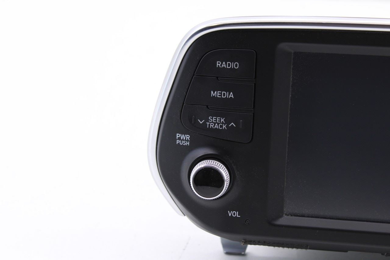 19-20 Hyundai Santa Fe SEL Radio Faceplate Control w/ 7.0'' Display and Receiver - Alshned Auto Parts