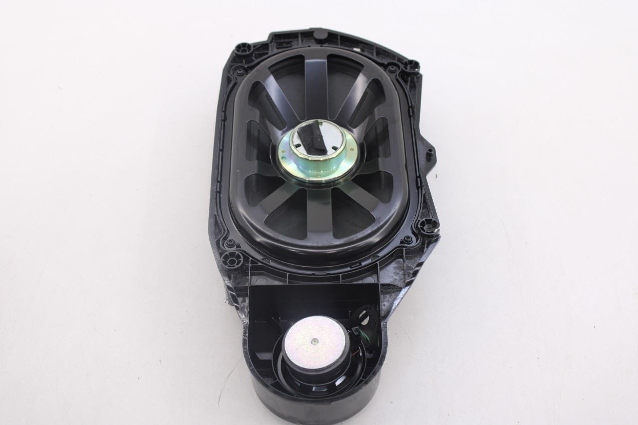 2010-12 Mercedes-Benz E350 4Matic Harman Kardon Speakers and Amplifier Set of 11 - Alshned Auto Parts