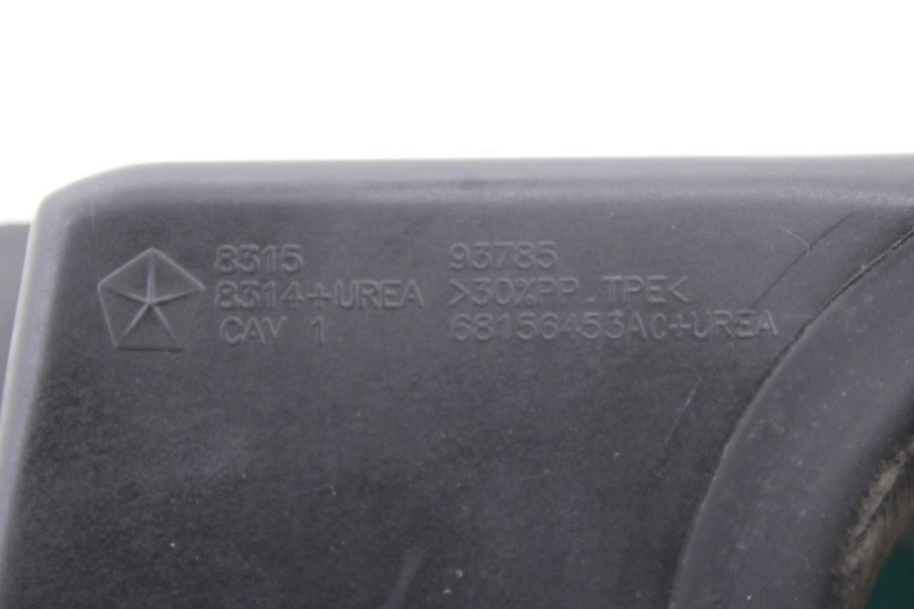 14-20 Dodge Durango SXT 3.6L Fuel Tank Filler Housing Door Lid Cover 5MG24TZZAA7