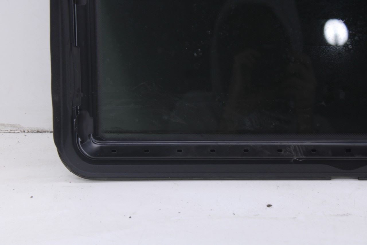 2008-2014 Mercedes-Benz C350 Sport Roof Window Sunroof Panel Glass 2047800021 - Alshned Auto Parts