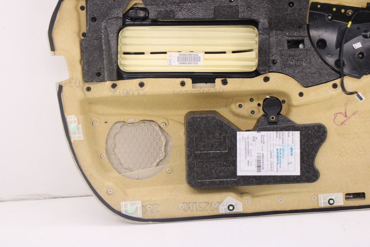 2006-09 Mercedes-Benz CLK 350 Coupe Front Right Side Door Trim Panel 209720207213