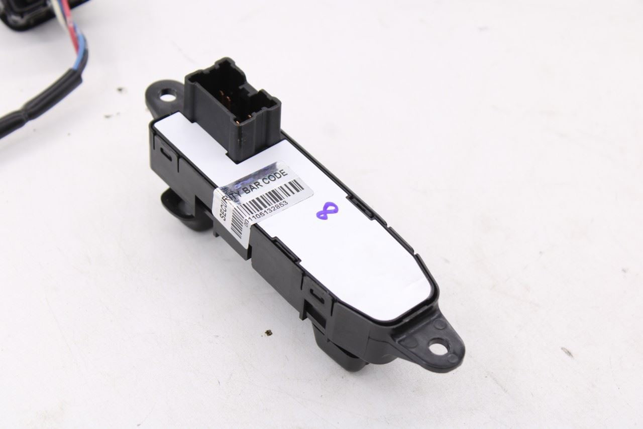 2016-2020 Infiniti QX60 Front Left Side Power Seat Control Switch 87066-1AB0A11