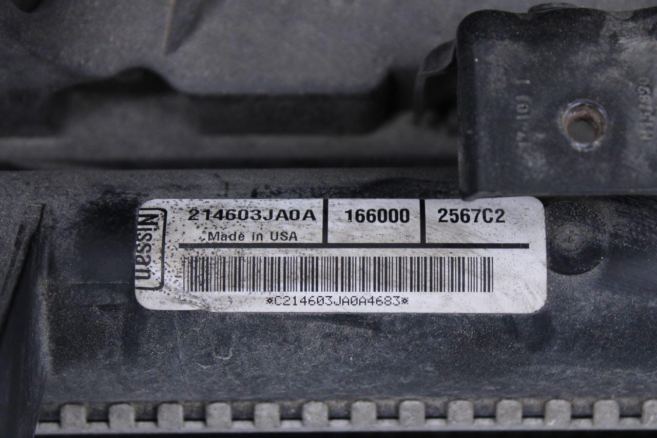 2014-19 Infiniti QX60 3.5L Engine Radiator w/ Cooling Fan Motor Assy 21460-3JA0A2
