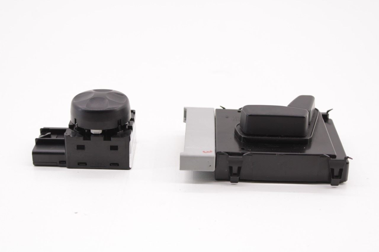 17-22 Chrysler Pacifica Limited Front Left Side Power Seat Switch 68233963AA OEM - Alshned Auto Parts