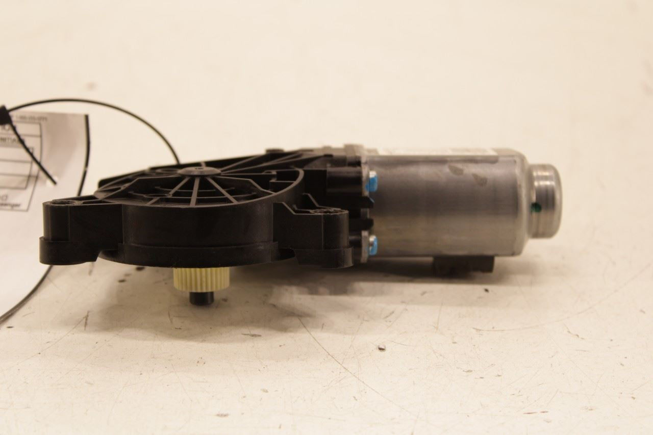 2021-2025 Hyundai Tucson SEL Rear Left Door Power Window Motor 83450-N9000 OEM - Alshned Auto Parts