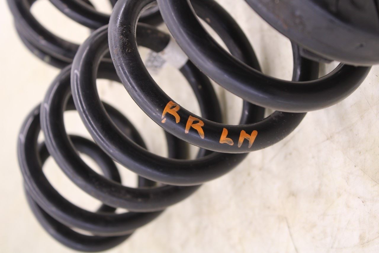 2019-2020 Hyundai Santa Fe SEL Rear Right and Left Driver Side Coil Springs Pair - Alshned Auto Parts