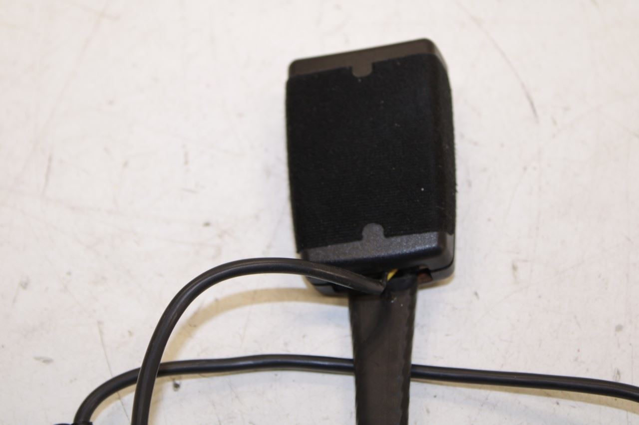 11-18 Porsche Cayenne Platinum 3.6L AWD Front Driver Left Side Seat Belt Buckle - Alshned Auto Parts