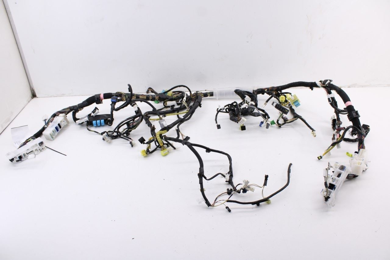 2016-2018 Toyota Tacoma Limited Dash Instrument Panel Wire Harness 82141-04X61 - Alshned Auto Parts