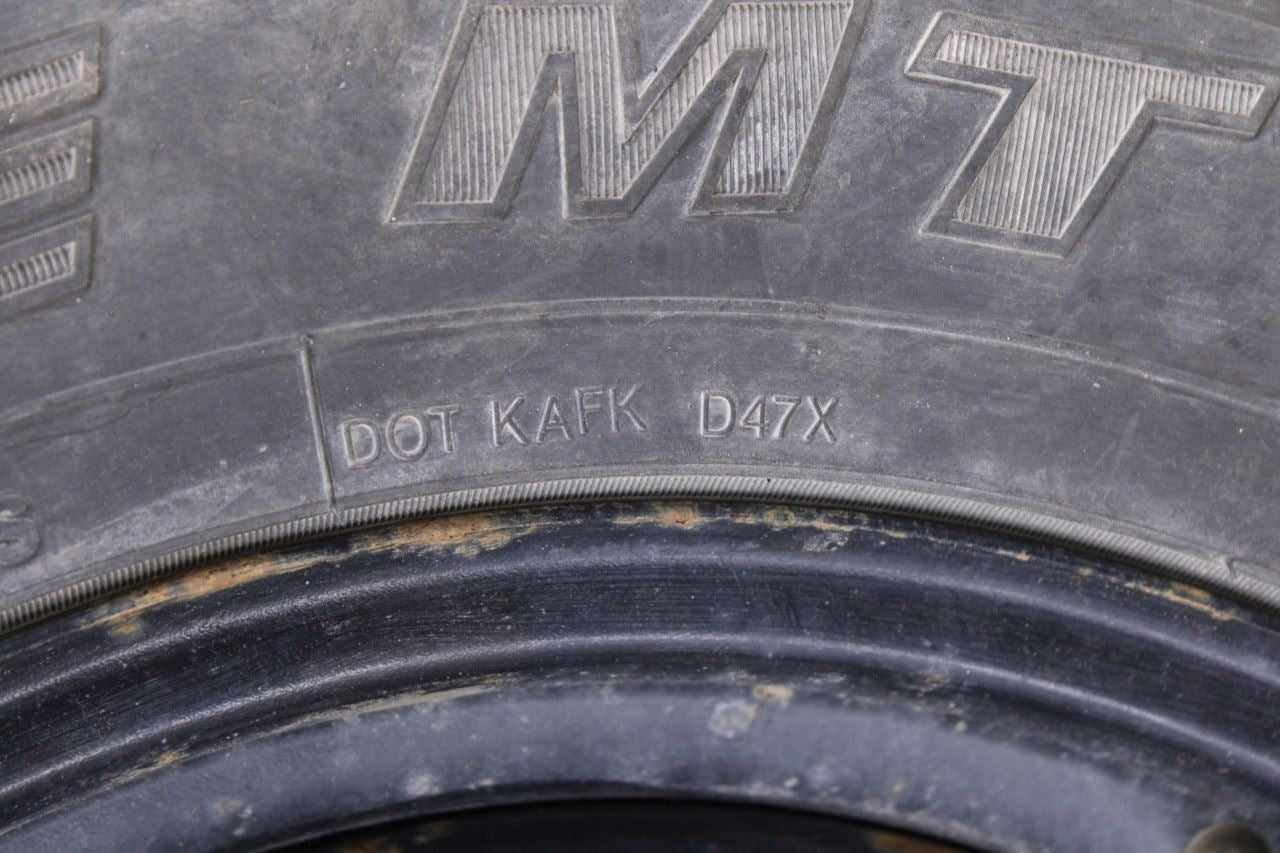 07-19 Chevrolet Silverado 1500 Spare Wheel Tire Mud Claw Extreme MT LT275/70R18 - Alshned Auto Parts