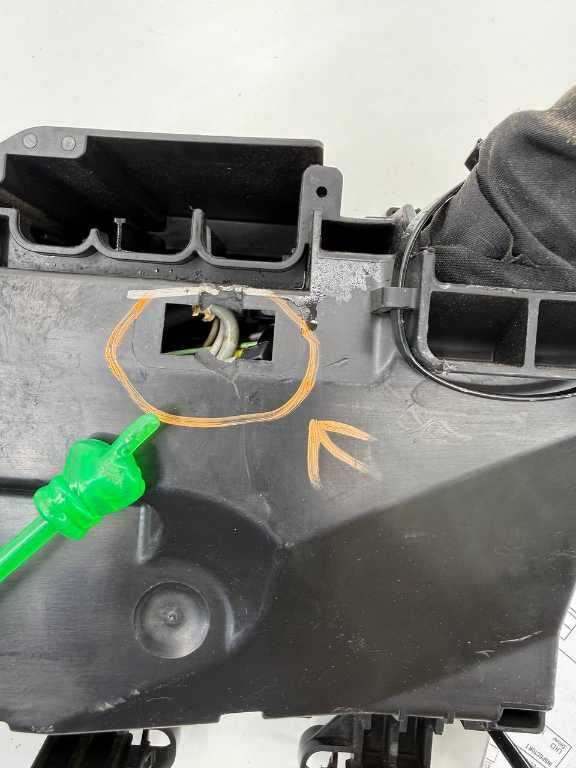 2018-23 Ford Mustang GT 5.0L Engine Fuse Relay Junction Box JU5Z-14A003-C *ReaD* - Alshned Auto Parts