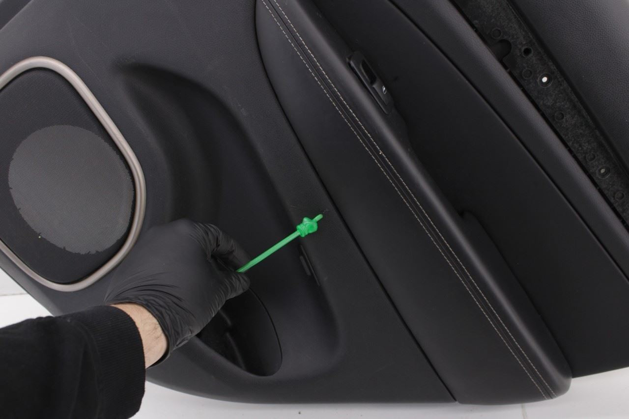 2015-17 Jeep Grand Cherokee Overland Rear Right Side Door Trim Panel 6AA021X9AB - Alshned Auto Parts