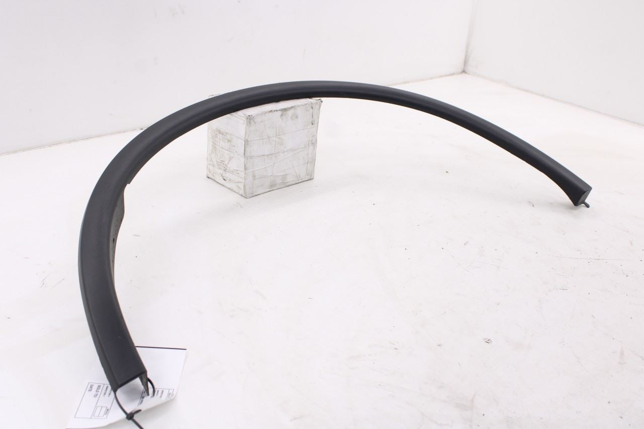 11-23 Dodge Durango SXT Rear Right Fender Wheel Opening Molding 57010618AF *ReaD5