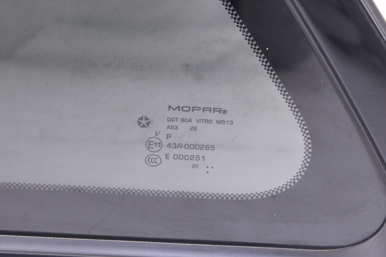16-21 Jeep Grand Cherokee Laredo X 4x4 Rear Left Quarter Window Glass 68266987AB6