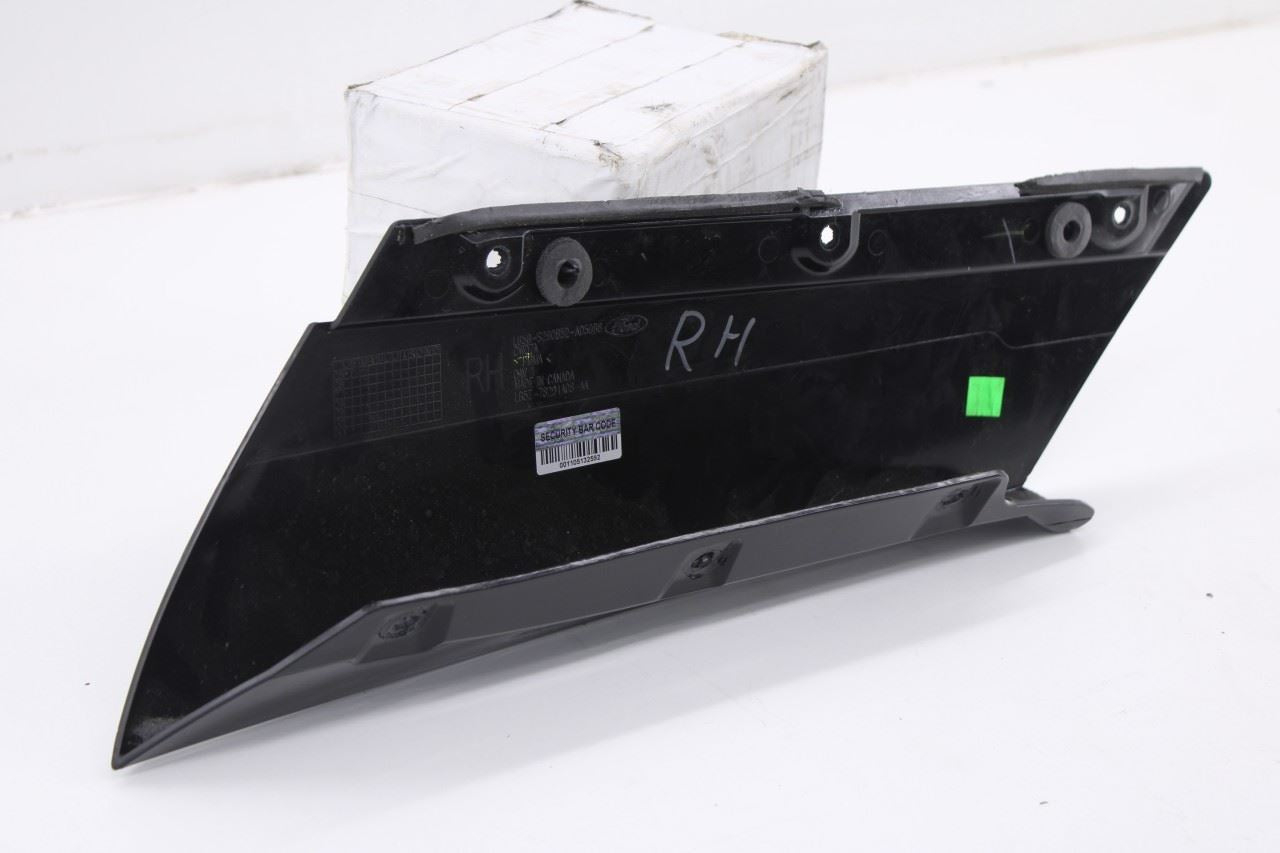20-26 Ford Explorer Interceptor Rear Right D-Pillar Exterior Trim LB5Z78291A08AA6