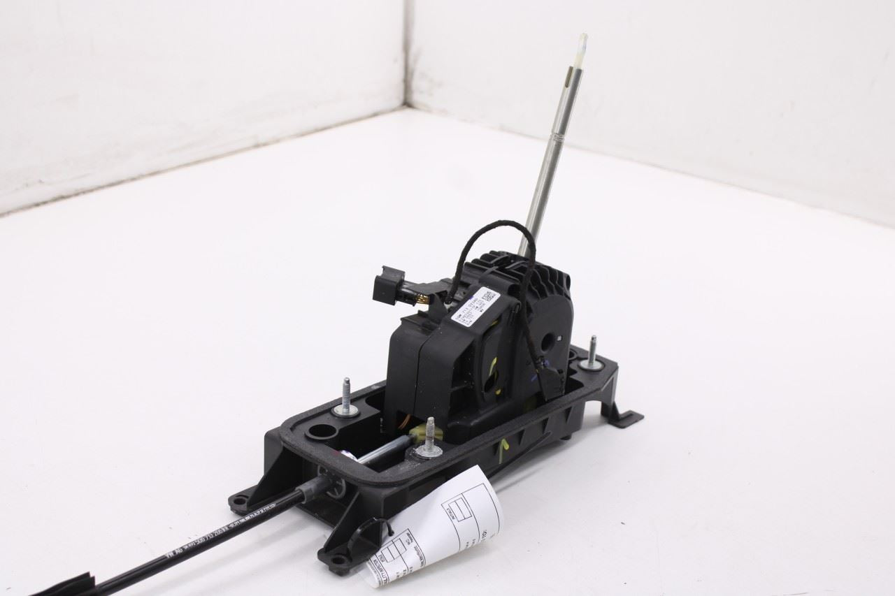 2022-2024 Volkswagen Jetta SE 1.5L FWD Automatic Transmission Gear Shifter Lever9