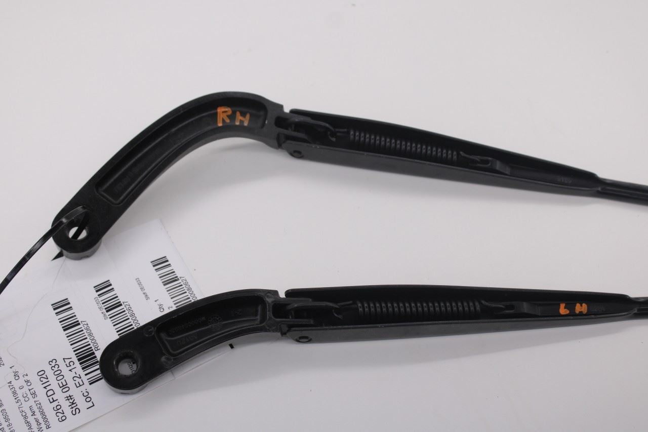 2015-2026 Ford Mustang GT Front Left and Right Side Windshield Wiper Arm OEM10