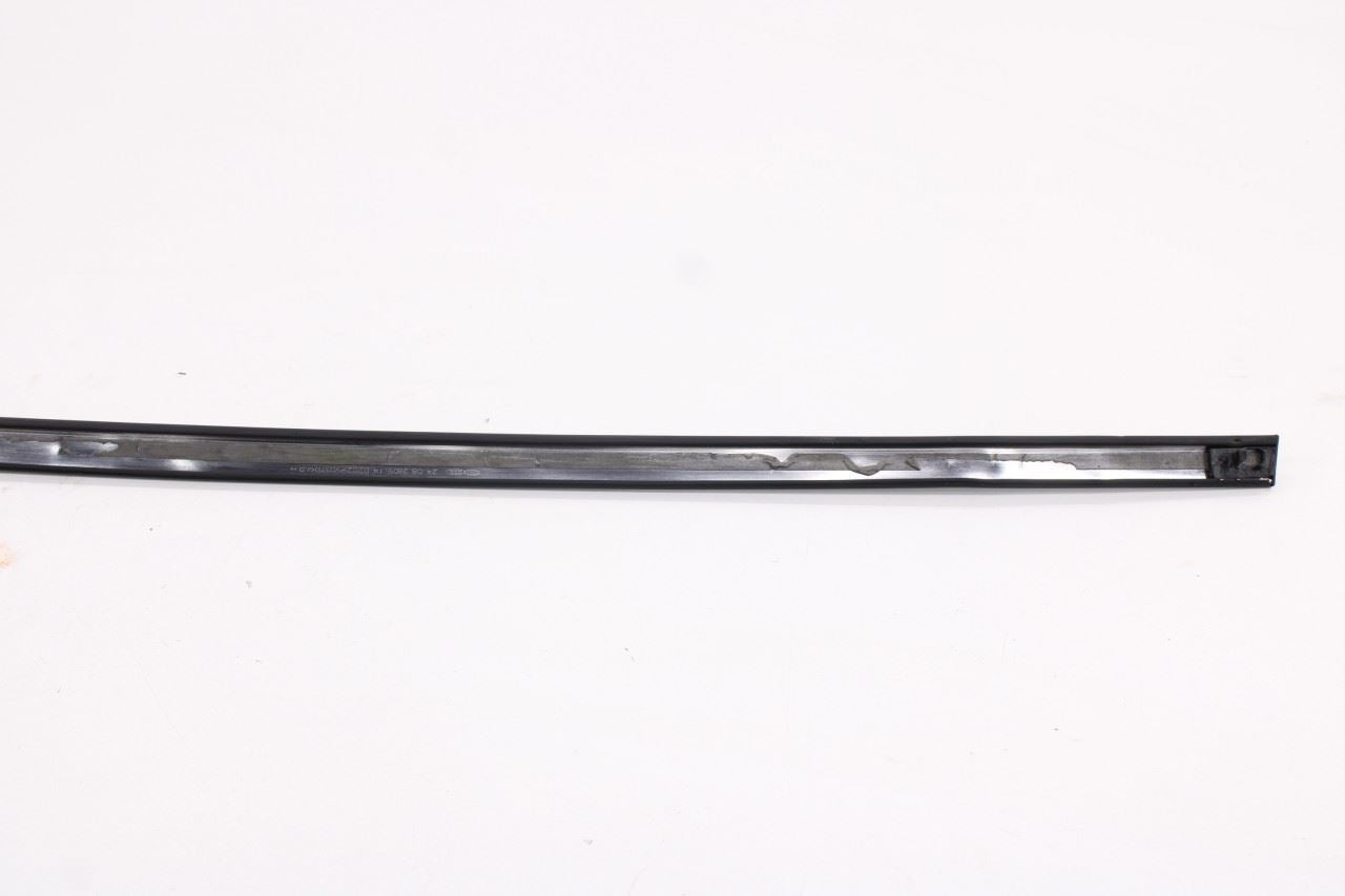 2021-2026 Hyundai Elantra SE Rear Right Door Window Run Channel w/ Weatherstrips16