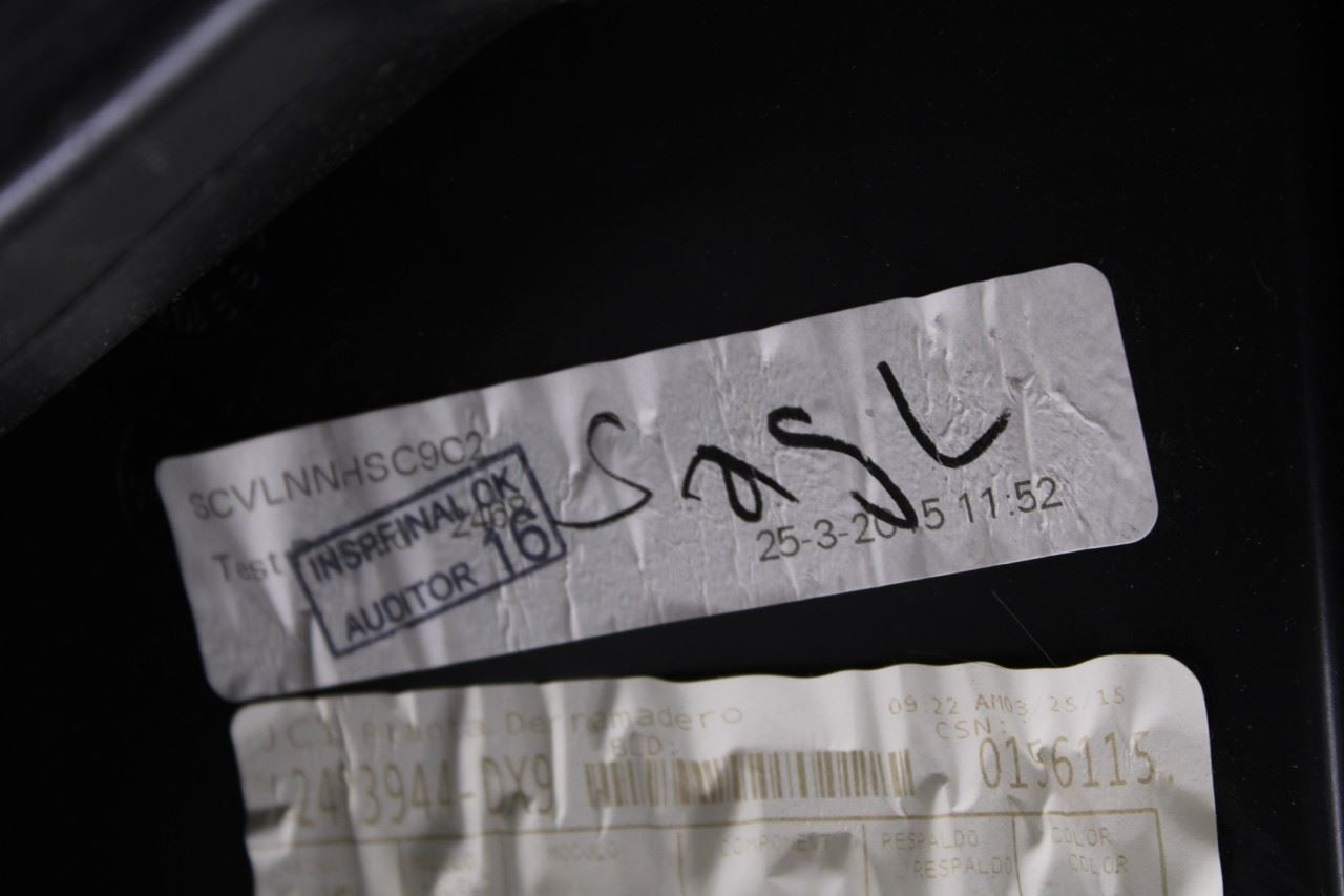 13-18 Ram 1500 Laramie Crew Cab Front Center Jumper Seat Console Complete *ReaD* - Alshned Auto Parts