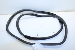 19-23 Hyundai Santa Fe Limited Rear Right Door Weatherstrip On Body 83120-S2000