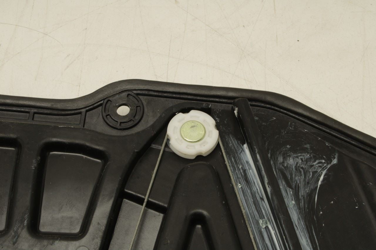 16-20 Kia Optima LX Front Right Door Window Regulator w Carrier Plate 82481D5000 - Alshned Auto Parts