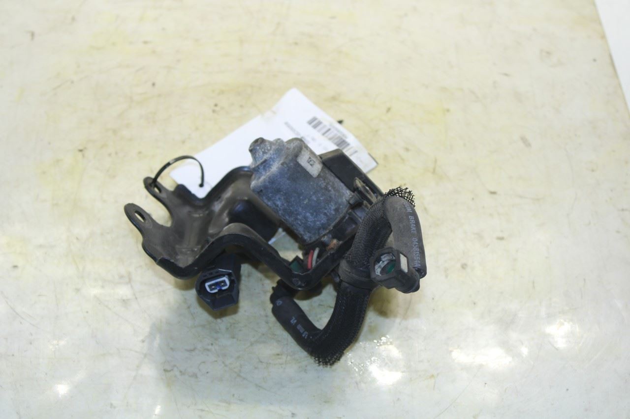 2011-2015 Dodge Challenger 3.6L Power Brake Booster Vacuum Air Pump with Bracket - Alshned Auto Parts