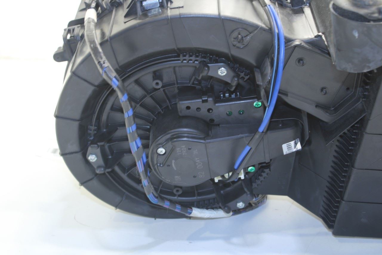 2014-2015 Ram 1500 Crew Cab Laramie HVAC Heater Blower Housing Box 68195966AE - Alshned Auto Parts