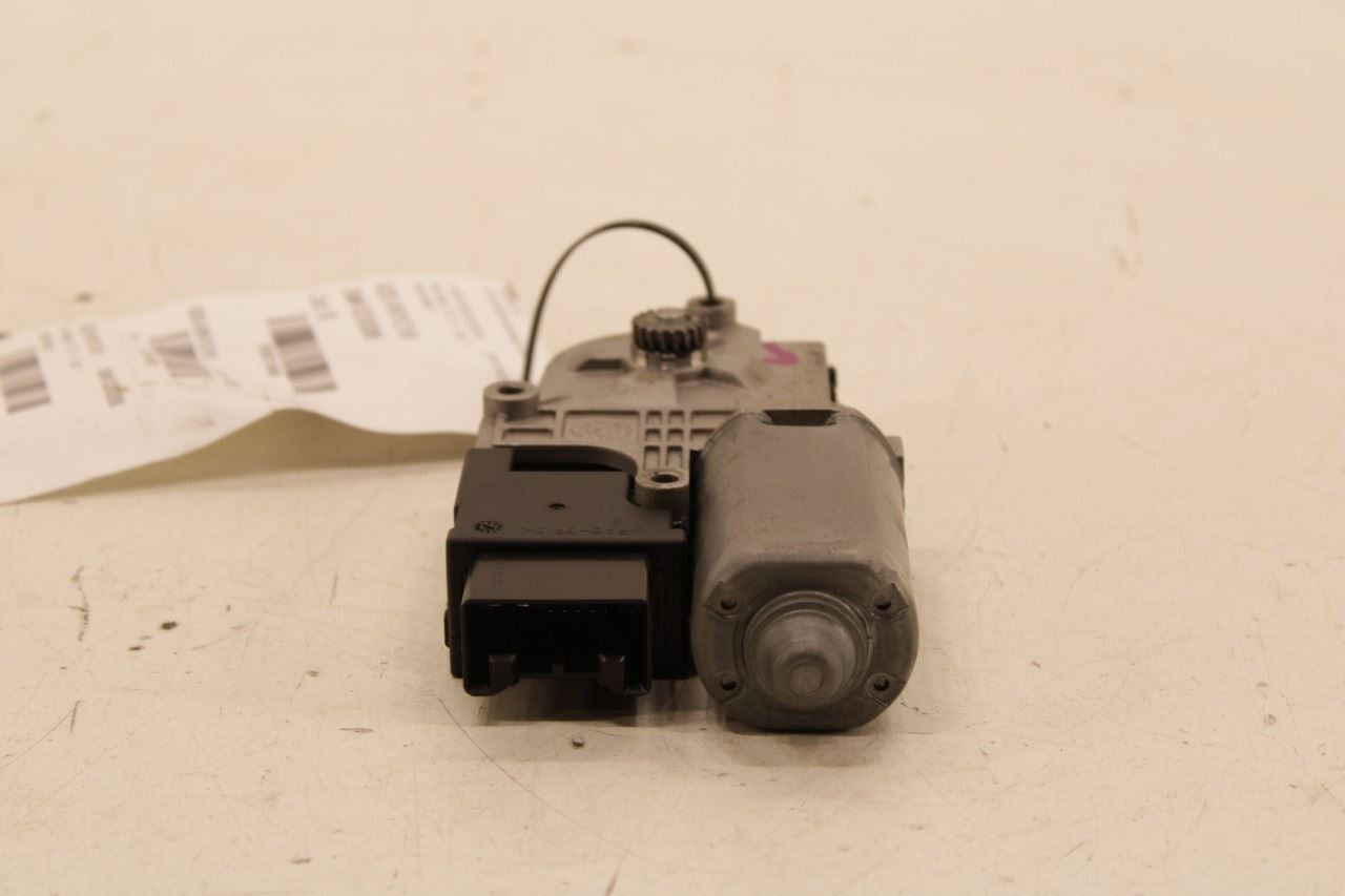 2012-2022 Volkswagen Passat SE Sunroof Sun Roof Motor 561959591A OEM - Alshned Auto Parts