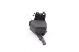 2016-2018 Toyota Sienna LE 3.5L FWD Engine Bay Fuse Relay Box 82672-08130 OEM