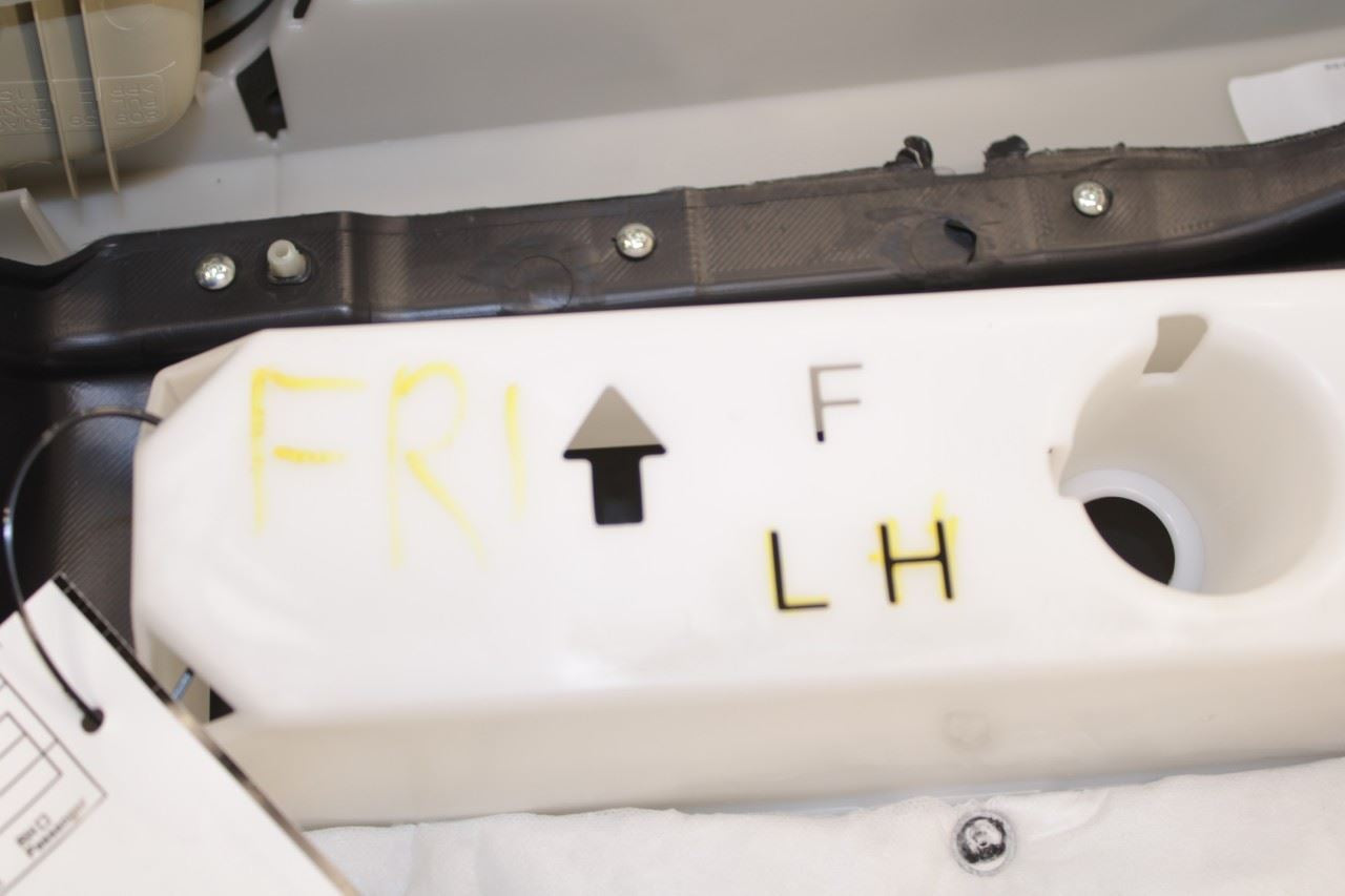 2016-2019 Infiniti QX60 Front Left Driver Door Trim Panel 809A1-9NF5D OEM *ReaD* - Alshned Auto Parts