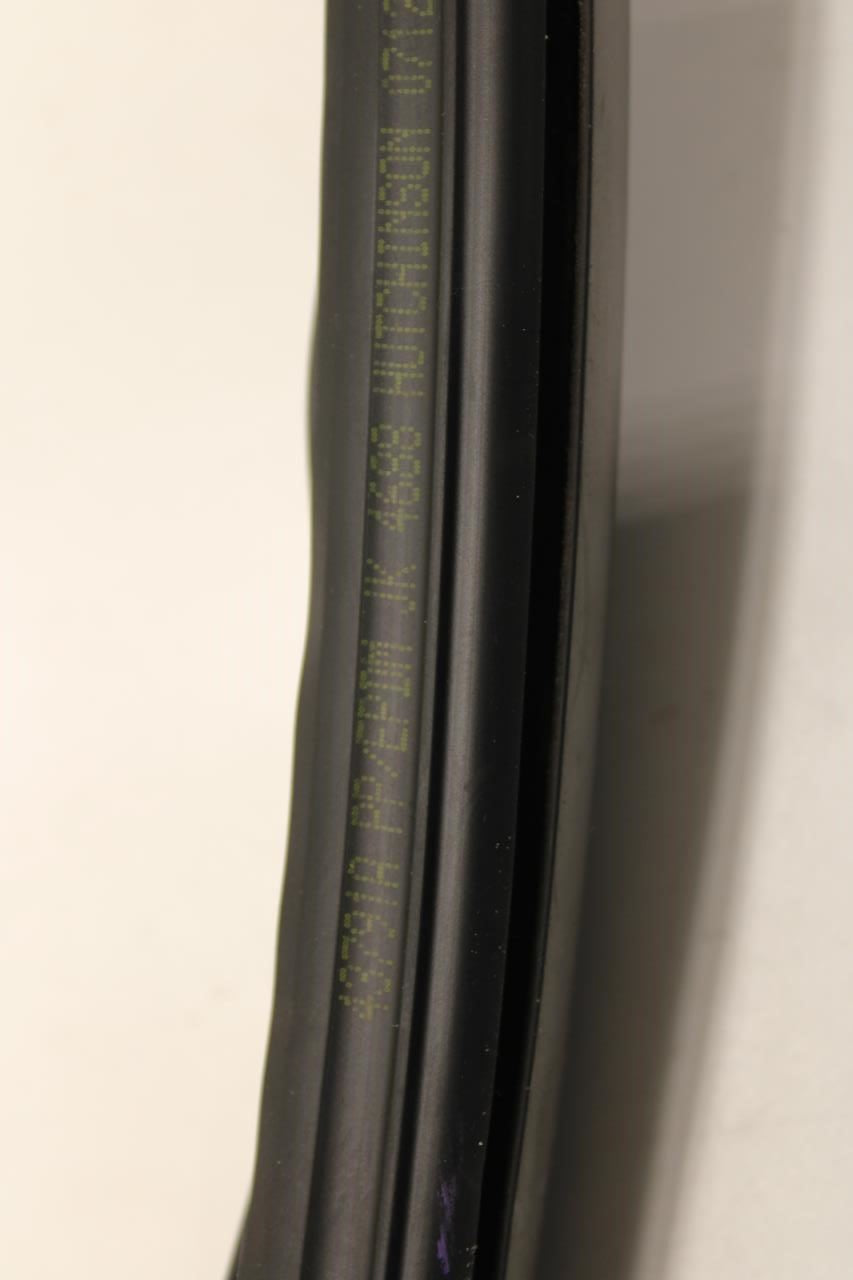 2007-17 Jeep Wrangler Sahara Rear Right Door Vent Glass Run Channel Weatherstrip - Alshned Auto Parts