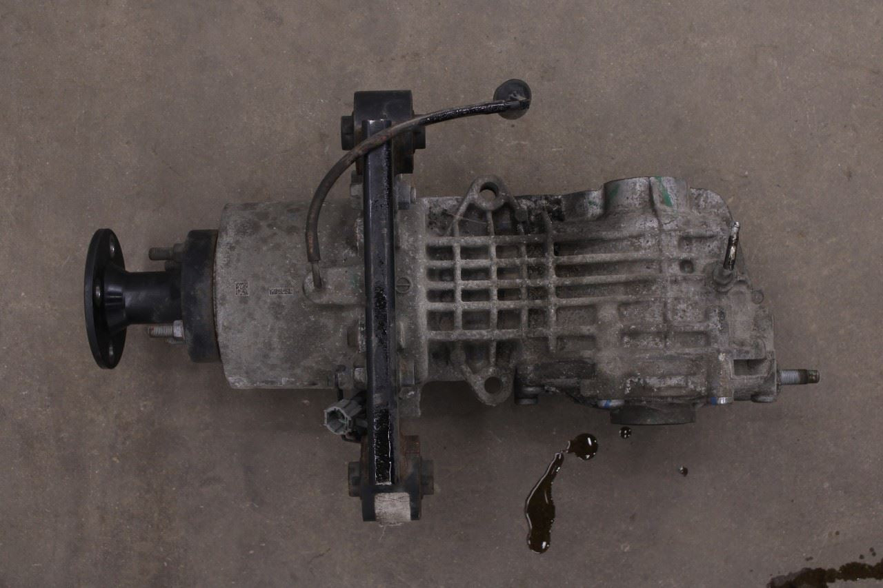2014-2020 Infiniti QX60 3.5L AWD Rear Axle Differential Carrier 38300-3JA3B OEM7