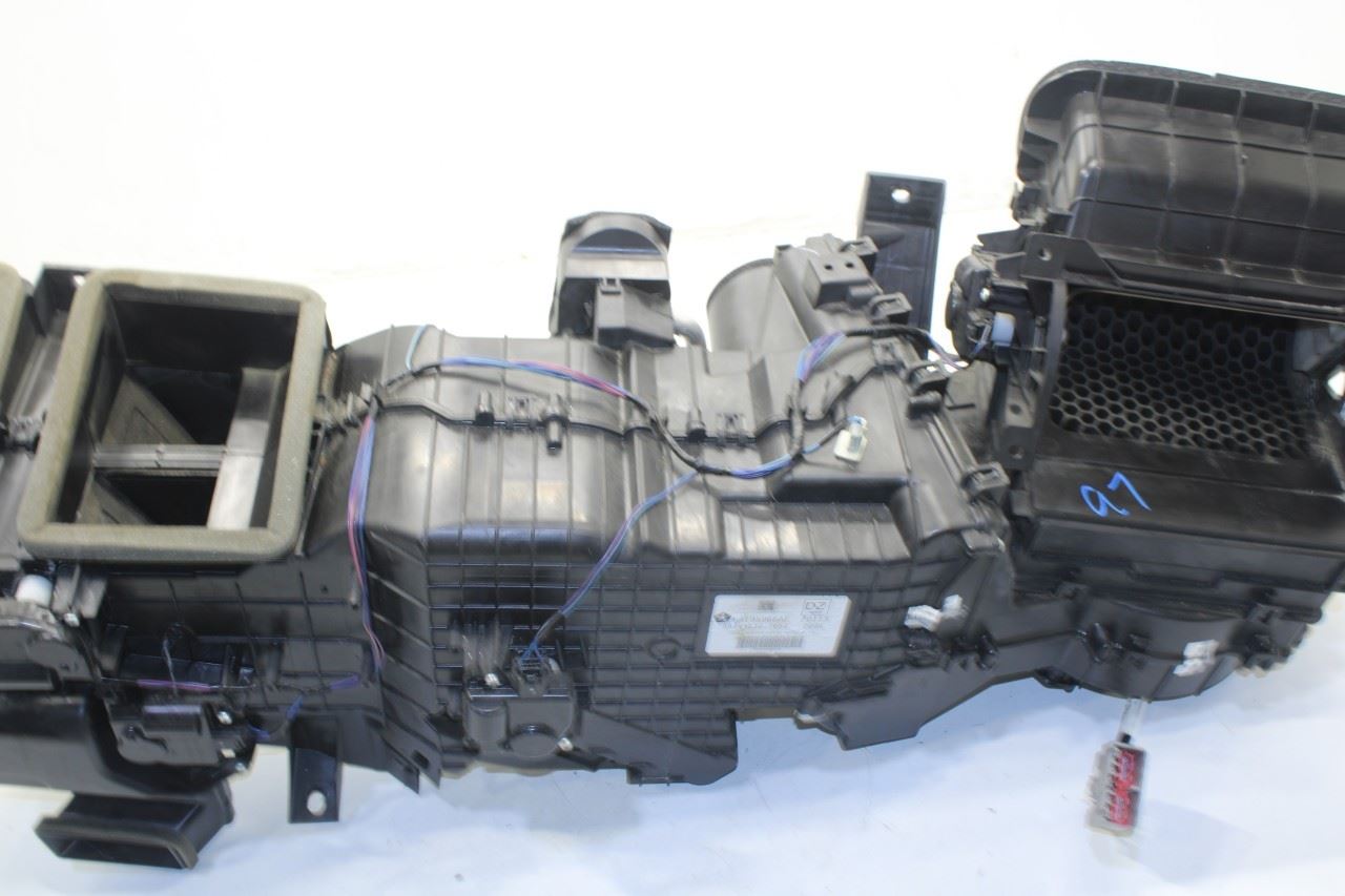 2014-2015 Ram 1500 Crew Cab Laramie HVAC Heater Blower Housing Box 68195966AE - Alshned Auto Parts