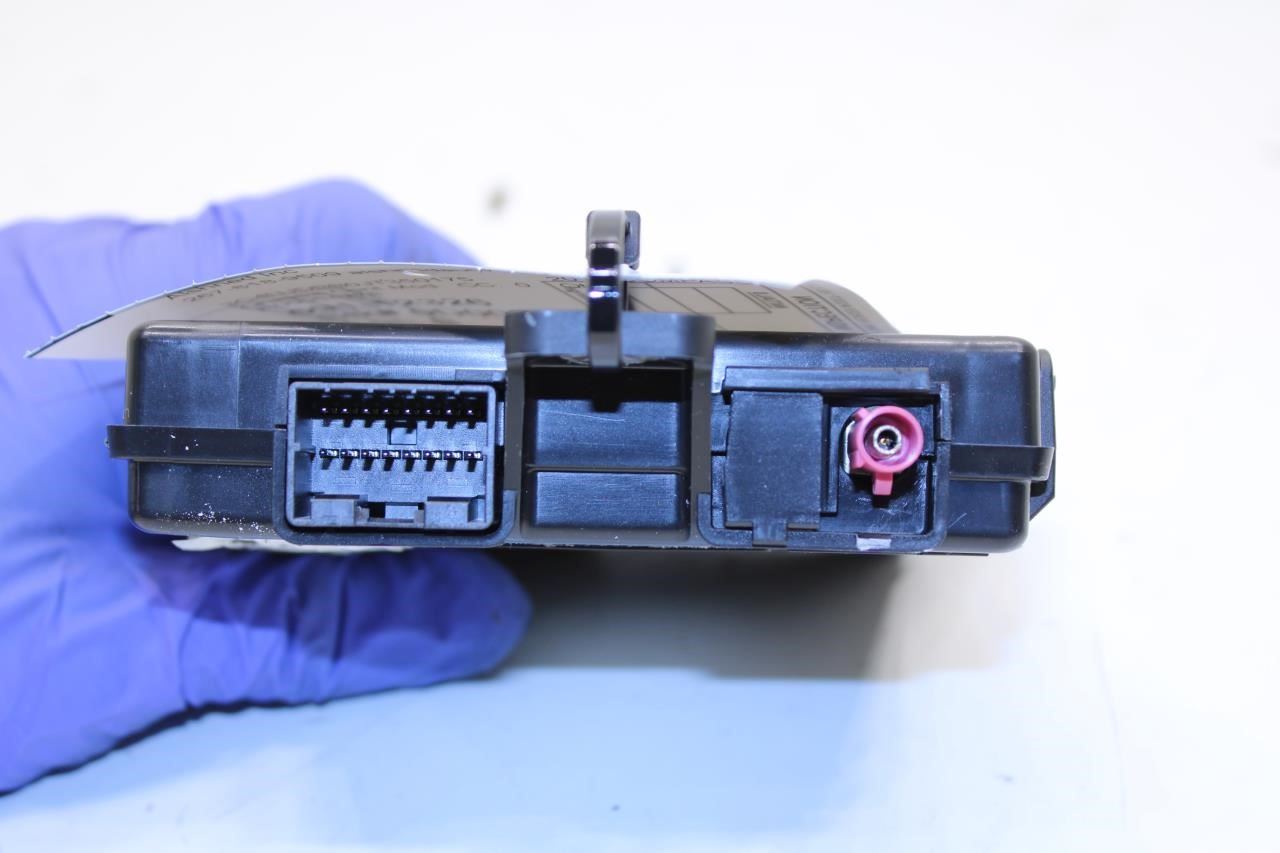 2017-2019 Jeep Compass Keyless Entry Hub Receiver Control Module 68286842AE OEM - Alshned Auto Parts