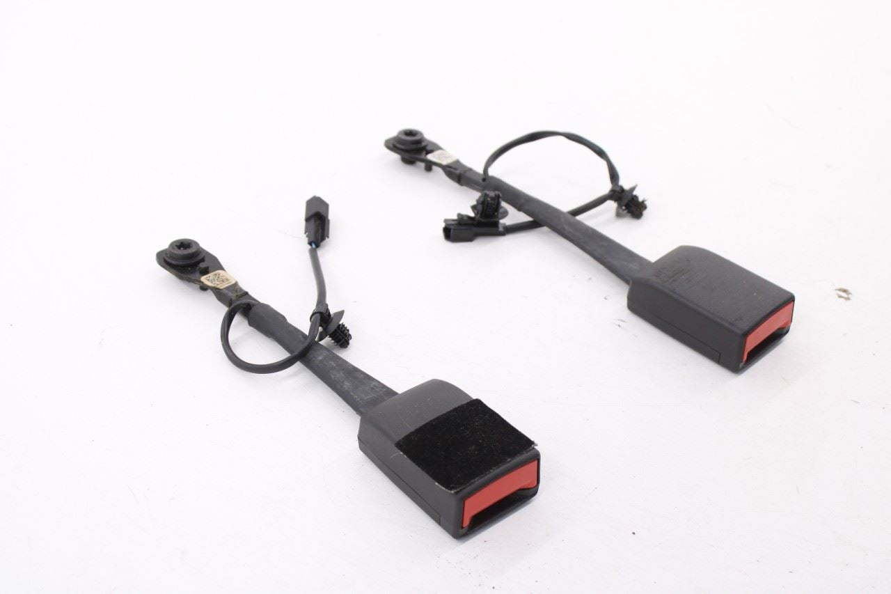 17-19 Buick LaCrosse Premium 3.6L Front Right and Left Side Seat Belt Buckle Set2