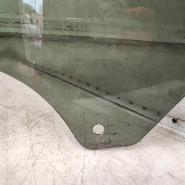 2009-20 Dodge Journey SXT 3.6L Rear Driver Left Side Door Window Glass 5076891AC6