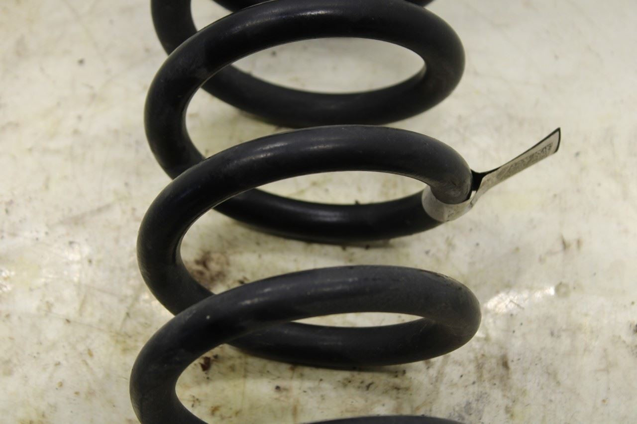 15-20 Kia Sorento LX 3.3L FWD Rear Right and LH Side Suspension Coil Spring Set - Alshned Auto Parts