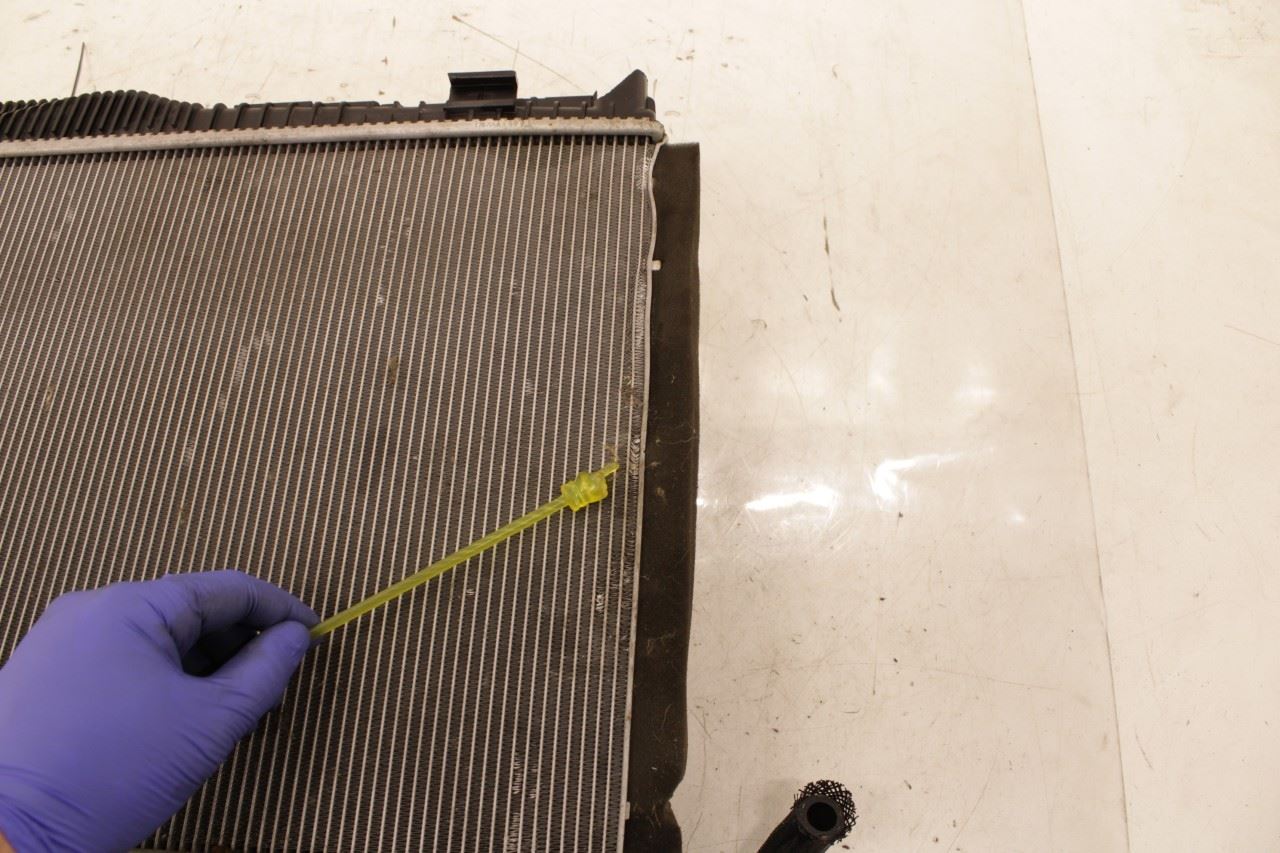 2018-2022 Ford EcoSport SE 1L Engine Cooling Radiator GN11-8005-CC *ReaD - Alshned Auto Parts