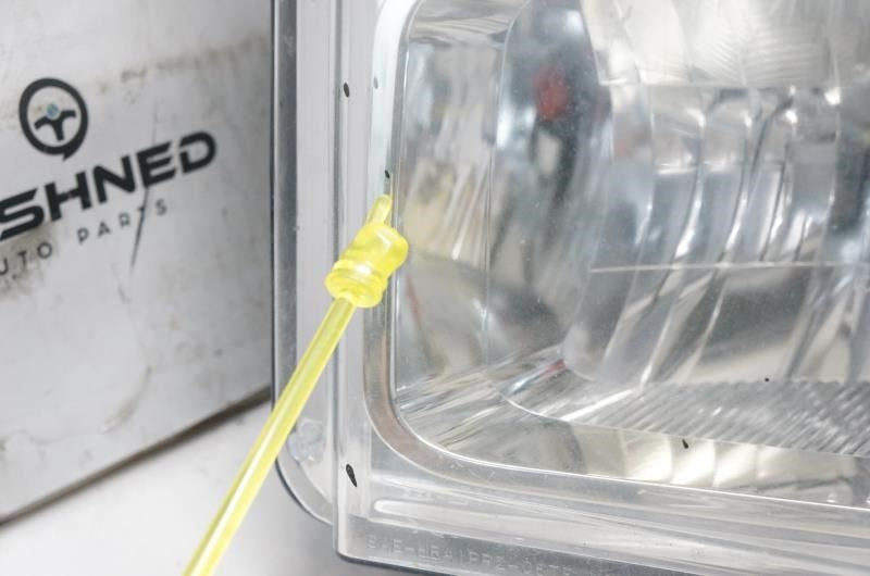 08-10 Ford F250 Super Duty 5.4L Front LH Side Headlight Lamp 7C3Z13008BA *ReaD* - Alshned Auto Parts