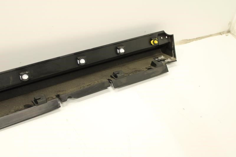2024-2025 Chevrolet Trax Right Passenger Side Rocker Panel Molding 42865650 OEM - Alshned Auto Parts