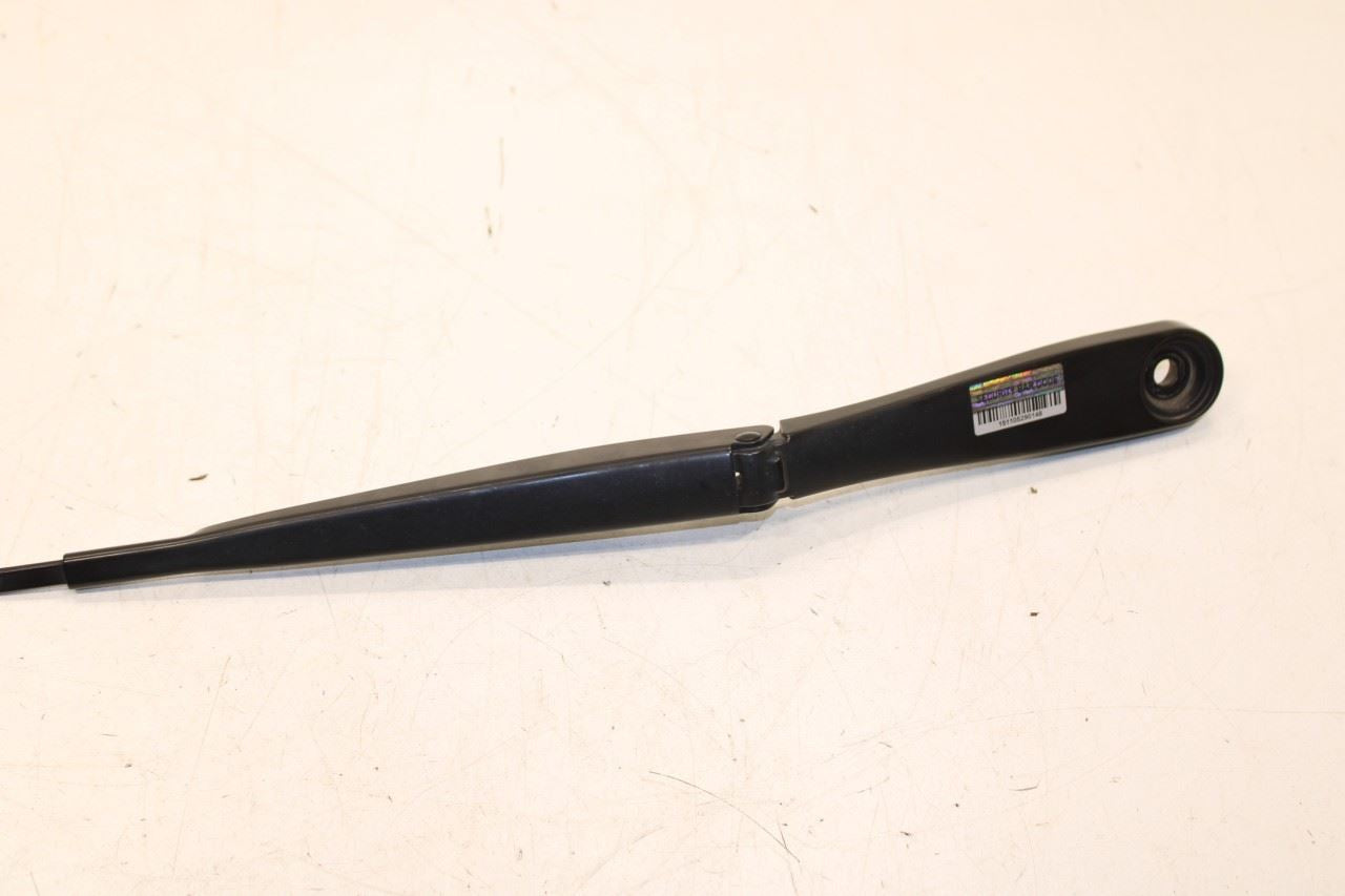 2020-2025 Ford Escape SEL Front Left Driver and Right Side Windshield Wiper Arm - Alshned Auto Parts