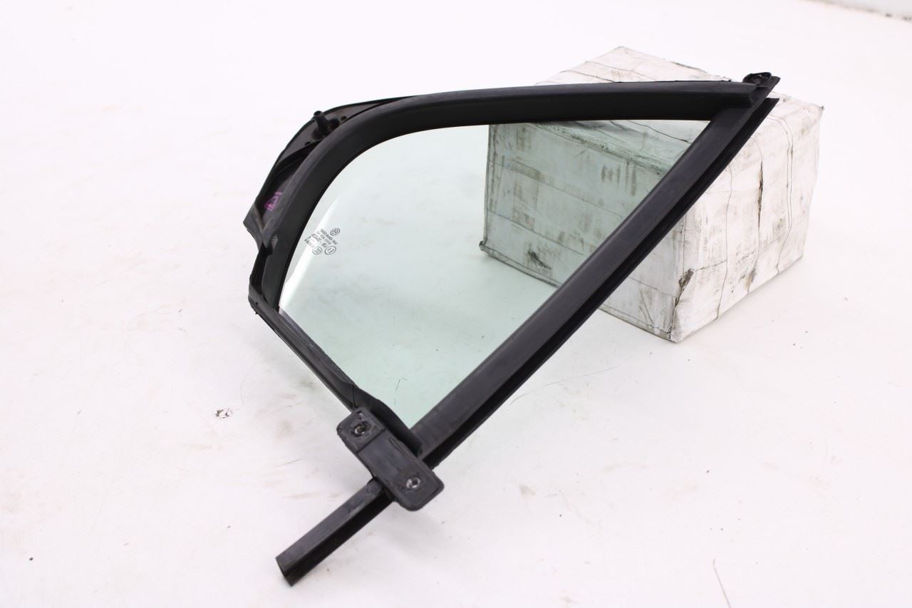 11-18 Volkswagen Jetta Sport Rear Left Driver Side Door Window Fixed Vent Glass8