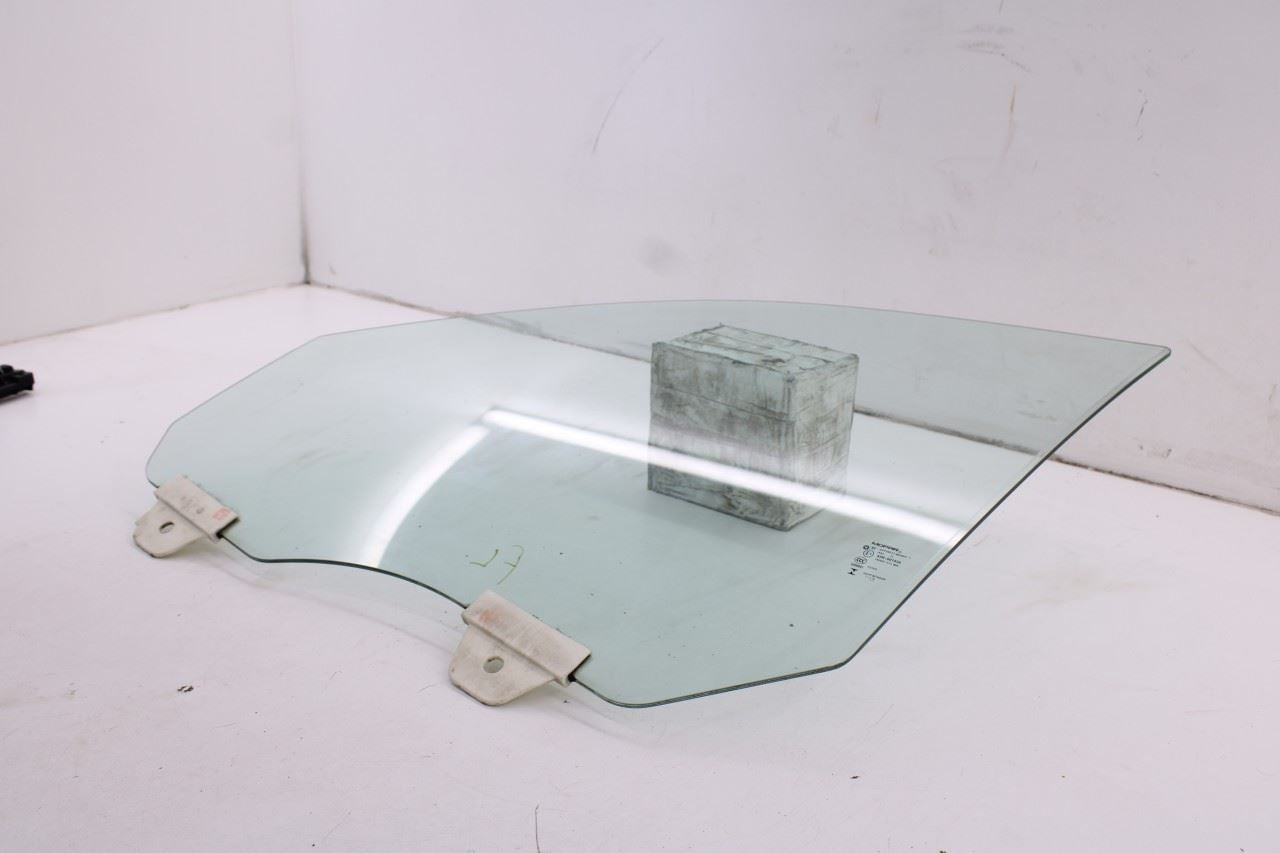 2011-2026 Dodge Durango SXT Front Left Door Window Movable Glass 68068671AC2