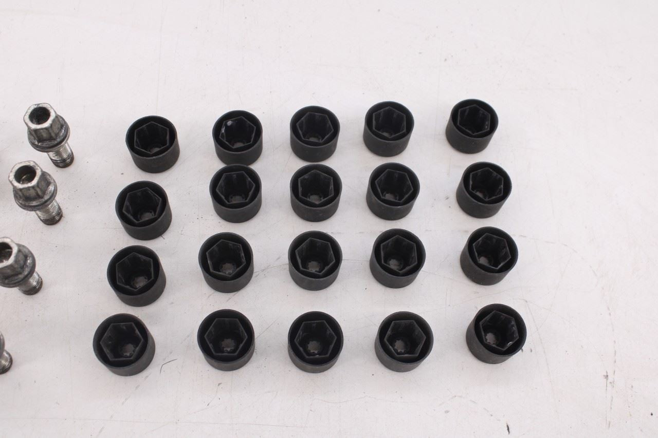 2018-2023 Volkswagen Atlas SE Wheel Lug Nut Bolt Set of 20 w/ Caps WHT002438 OEM9