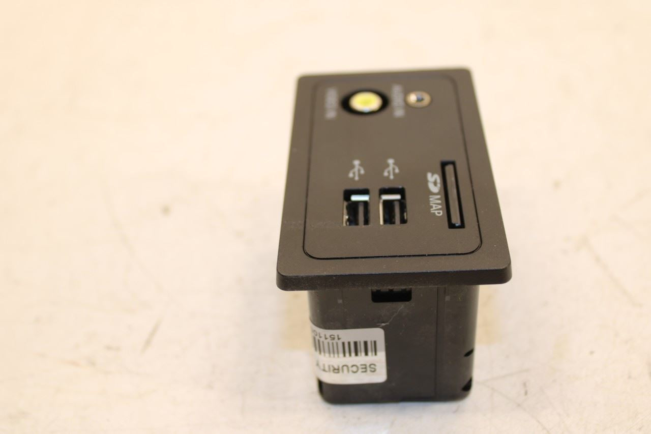 2016-19 Infiniti QX60 Center Console AUX USB Jack w/ Navigation Map Card Reader - Alshned Auto Parts