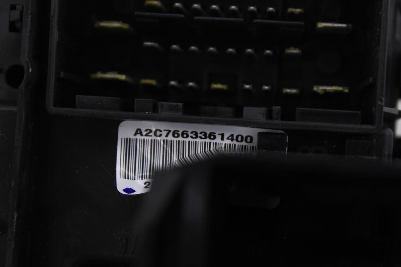 2020-2021 Ford Expedition Max XLT Fuse Box Body Computer Control Module BCM BCU22