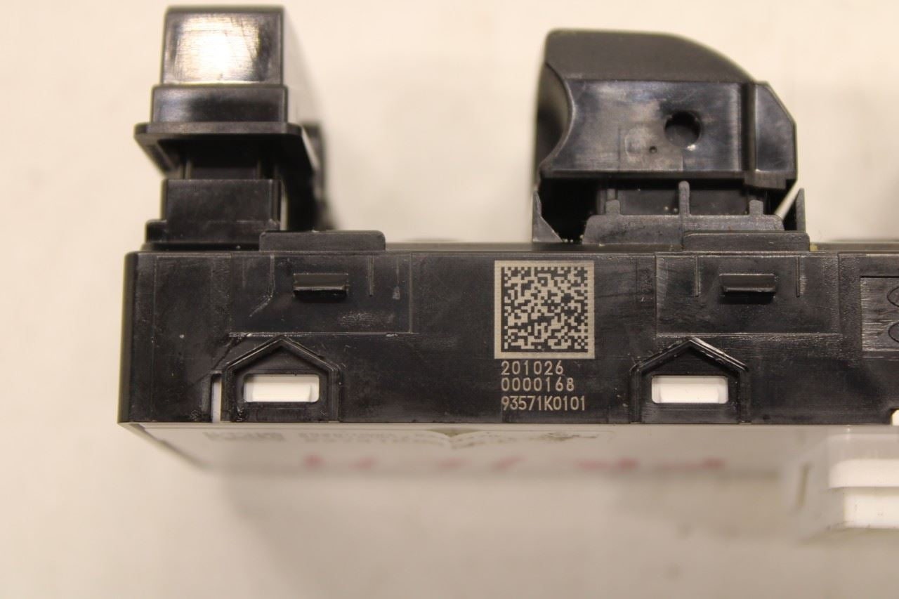 2020-2023 KIA Soul LX Front Left Side Master Power Window Switch 82731-K0014 OEM - Alshned Auto Parts